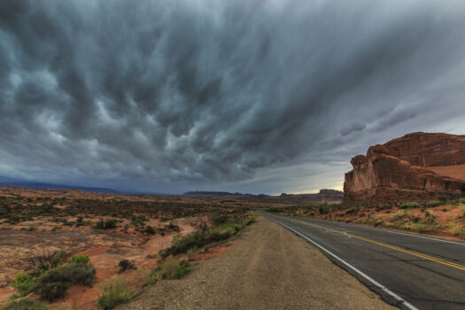 Moab Photography Tips: Best Locations, Times & Jeep Photo Spots 1 iStock 489969781